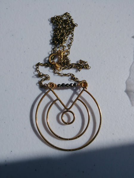 Geometric necklace - Pyrite