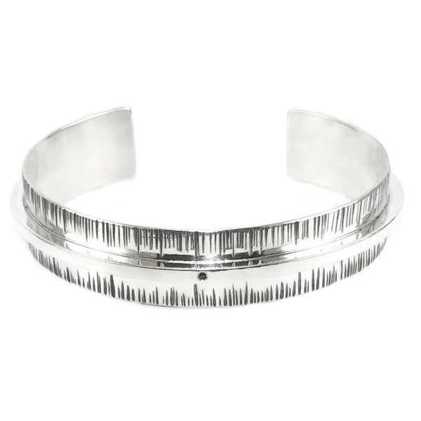 Poise Cuff
