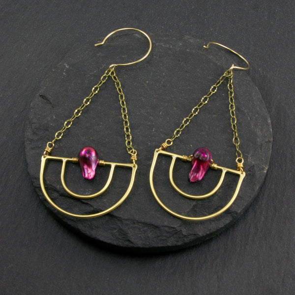 Serenity Earrings - Fuchsia